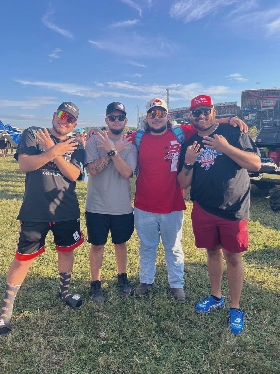 TristannnnnnnnC's tweet image. Just a friend appreciation post 
@_coopdaddi @daltongood8