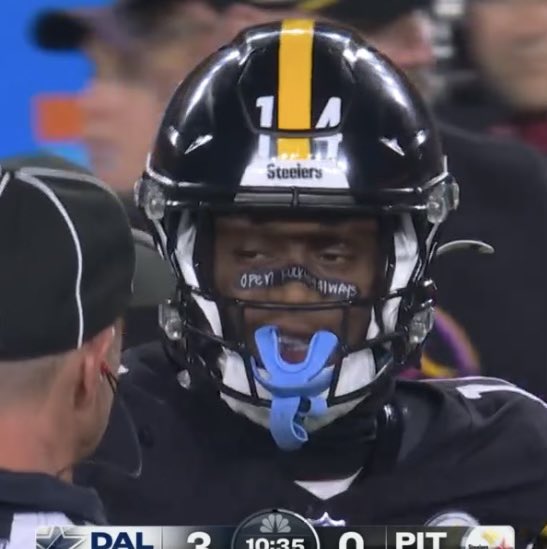 PFTCommenter's tweet photo. George Pickens is “open fucking always” https://t.co/pievoN1l77