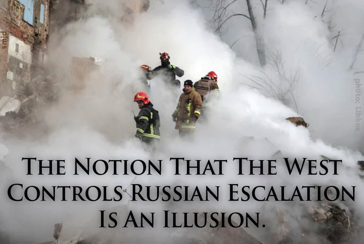 ExScientia_Vera's tweet photo. Another day, another execution of Ukrainian POWs on video &amp; glide bombs murdering sleeping Ukrainian children.

#UncuffUkraine

@POTUS @VP @SecDef @GenCQBrownJr @SecBlinken @JakeSullivan46 @ODNIgov @PentagonPresSec @PhilGordon46 @Keir_Starmer @Bundeskanzler @DefenceU @CinC_AFU https://t.co/tr7CORNMjk