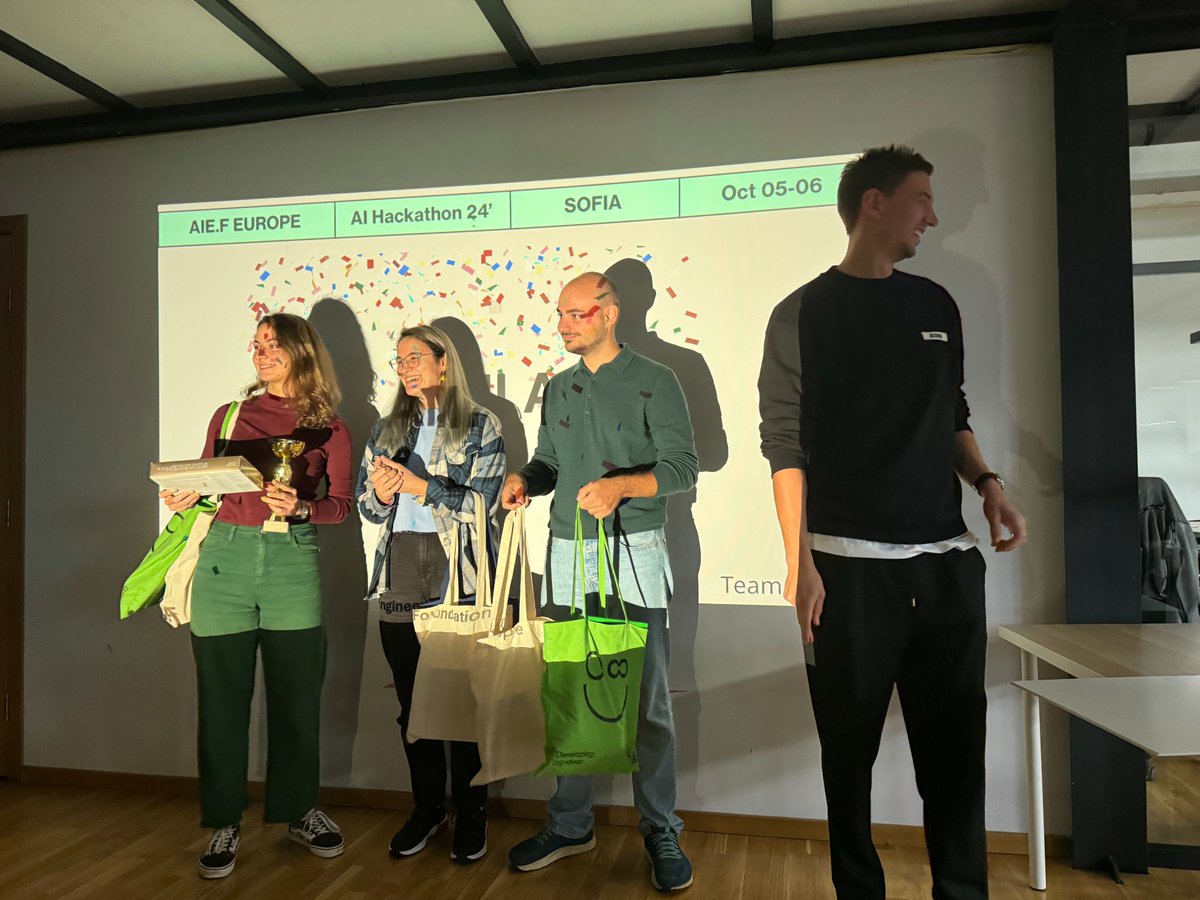 1/7 We just finished an amazing AI hackathon in Sofia! After organising events like Future of Blockchain back in 2018 and 2019 and attending hackathons across four continents, I can honestly say this one was special. #AIHackathonSofia 🚀🔥

2/7 Not only that it happened on our