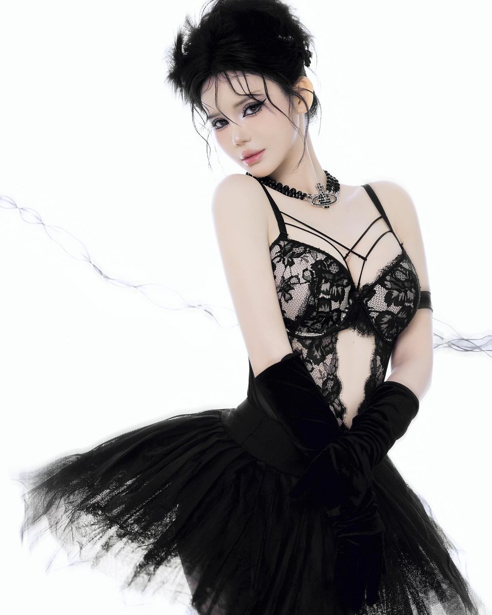 lstfully's tweet image. ︎︎ ︎︎
︎︎ ︎
Hi hi hii, baru sempet on lagi, ada yang kangen ila nda yaa &amp;gt;&amp;lt; 

︎︎ ︎

︎