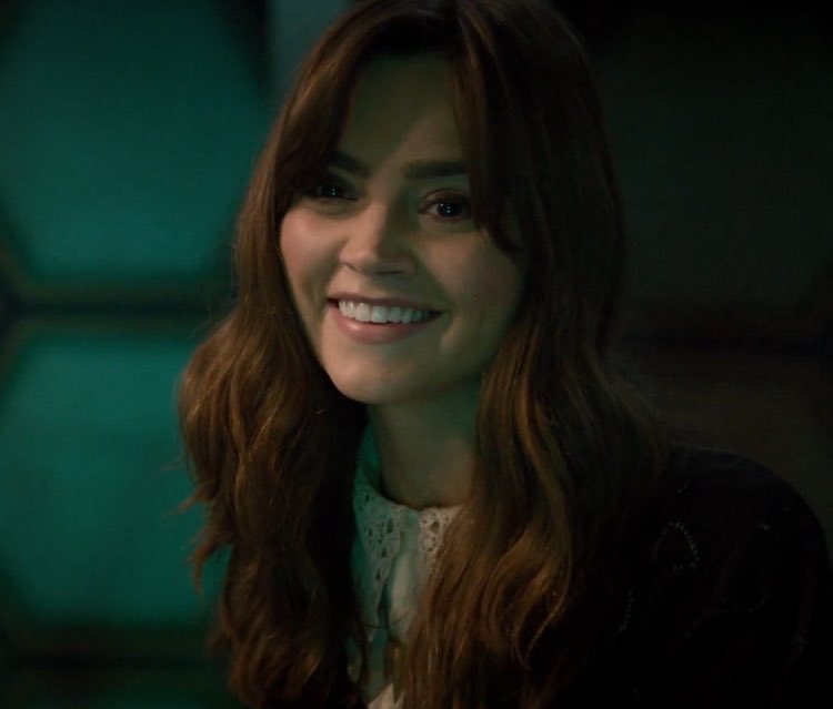 daily clara 🍁 tweet media