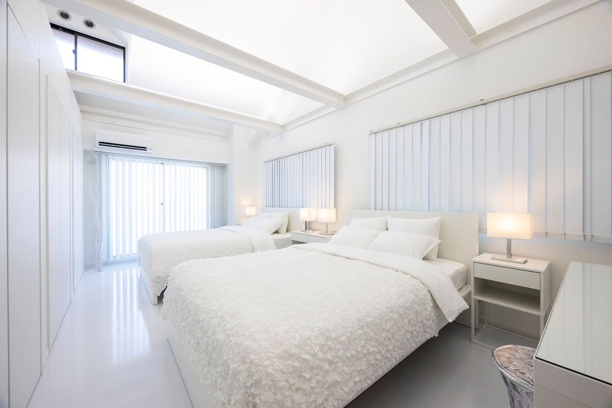 FukuokaNow's tweet image. Stay at AMP FLAT daimyo Terrace, a luxury penthouse, and explore Daimyo’s charming streets. Experience the best of modern urban living in a spacious, luxurious setting for up to 8 guests.

Read more: fukuoka-now.com/en/amp-flat-da… 

#Fukuoka 
#Travel
#Daimyo
#LuxuryStay
#FukuokaTrip