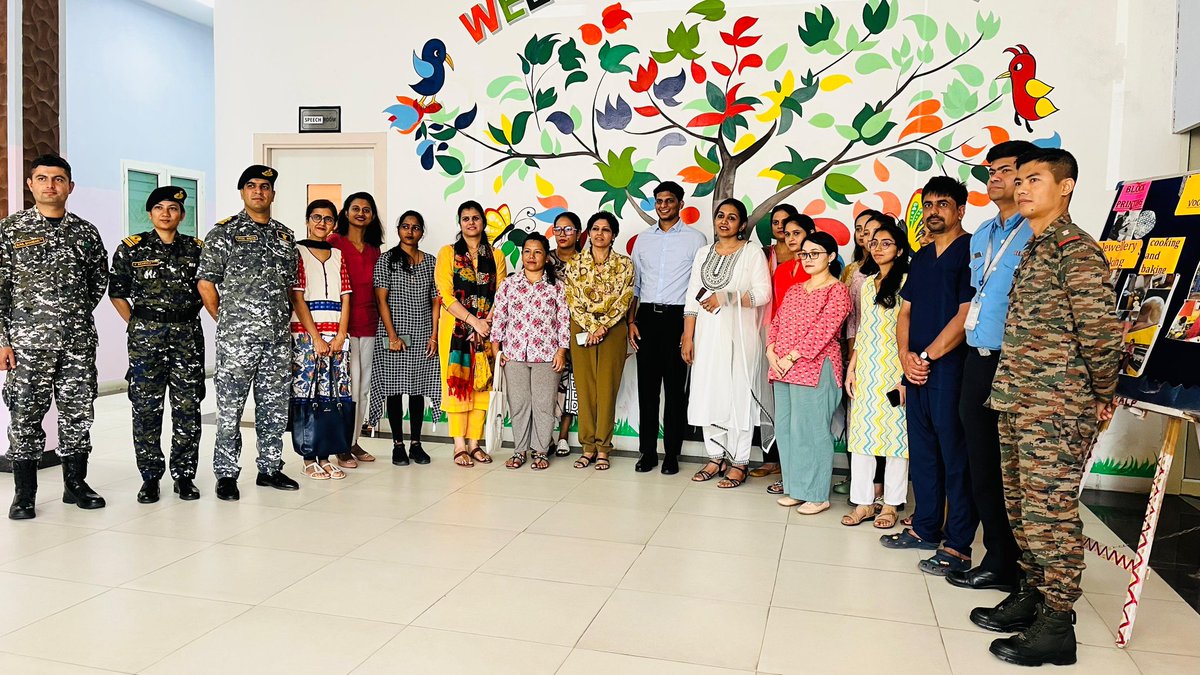 NWWA_INDIANNAVY's tweet photo. On 4 Oct 24, under the aegis of #NWWA(NR),a workshop led by Mr. Akshay Ridlan,the founder of #projectchetna.in was hosted by EIC &amp; Sankalp.He engaged with parents, teachers &amp; therapists  &amp; shared insights on QR code pendants to help reunite missing children. #AnchoringLives https://t.co/P10fape5ut