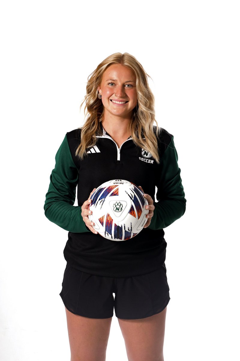 Happy National Coaches Day to all the incredible coaches out there! ⚽️⚽️

I am grateful to be part of this program and sincerely value the chance to work alongside such a remarkable coaching staff and athletic department. 

#OABAAB #respectthepaw