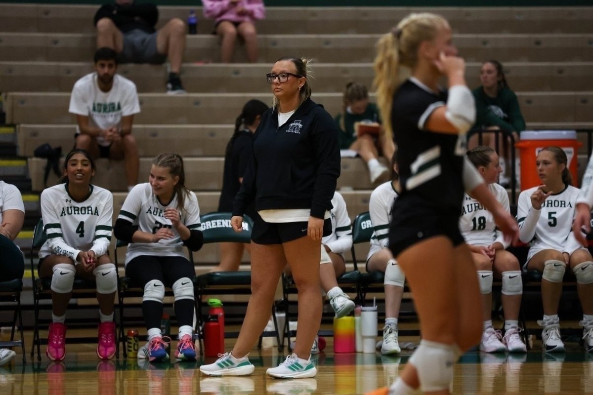 GreenmenVball's tweet image. Happy National Coaches Day to our incredible all female coaching staff! 💪🏼Shout out to our amazing middle school coaches, Jenna Schadle and Megan Kozar, who are just as unstoppable behind the scenes! #CultureFirst #WinFromWithin