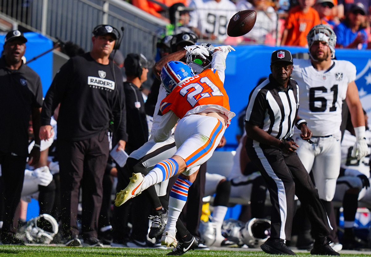 ZacStevensDNVR's tweet image. This is what PERFECT coverage looks like.