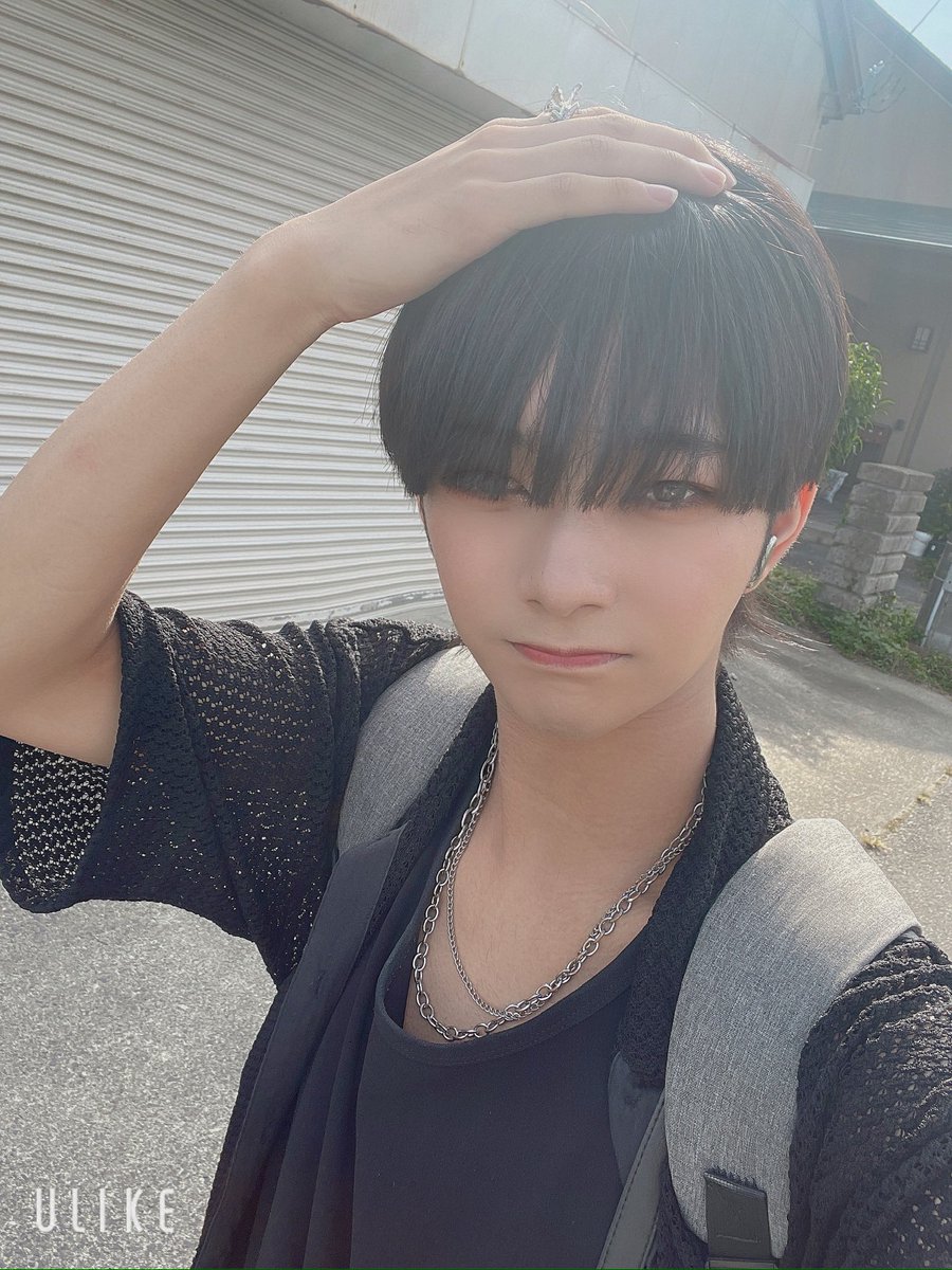 こんにちは！りうです！

大阪シャッフル4日目になります！

本日13:00〜25:00泊○で出勤しております！

よろしくお願いします！