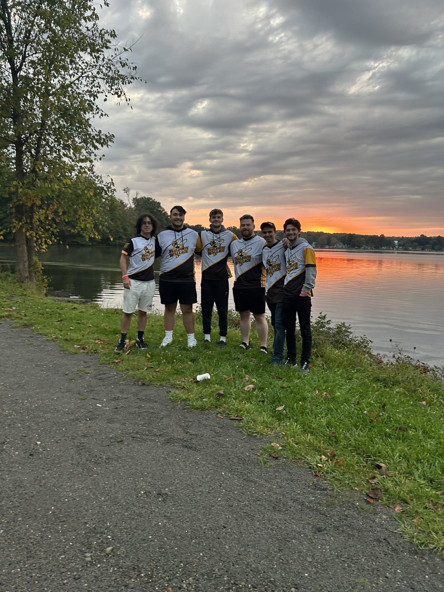_korrupted_'s tweet photo. Finished T6 at our first ever LAN. Proud of the boys for putting on this weekend. @330Tenney @EnjoyHiC @yooZachyy @Cxnwa https://t.co/HPNZ3v1UM1