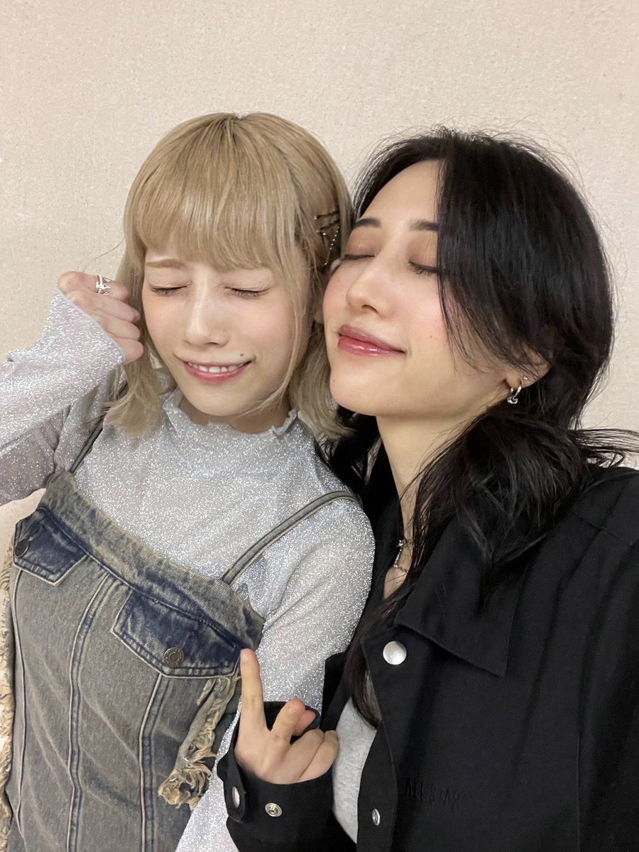 #ワールドダイスター 合同音楽公演 in 恵比寿ガーデンホール〜Global Stage〜
観に行ってきました🌏
いつもかっこいいりこを見ているので、可愛いスタイルのりこをやっと生で見れてよかったです🩷💚
どんなときも佐々木李子は最高！より大好きになりましたー🤘😎🤘楽しかった!

 #WDS_GS