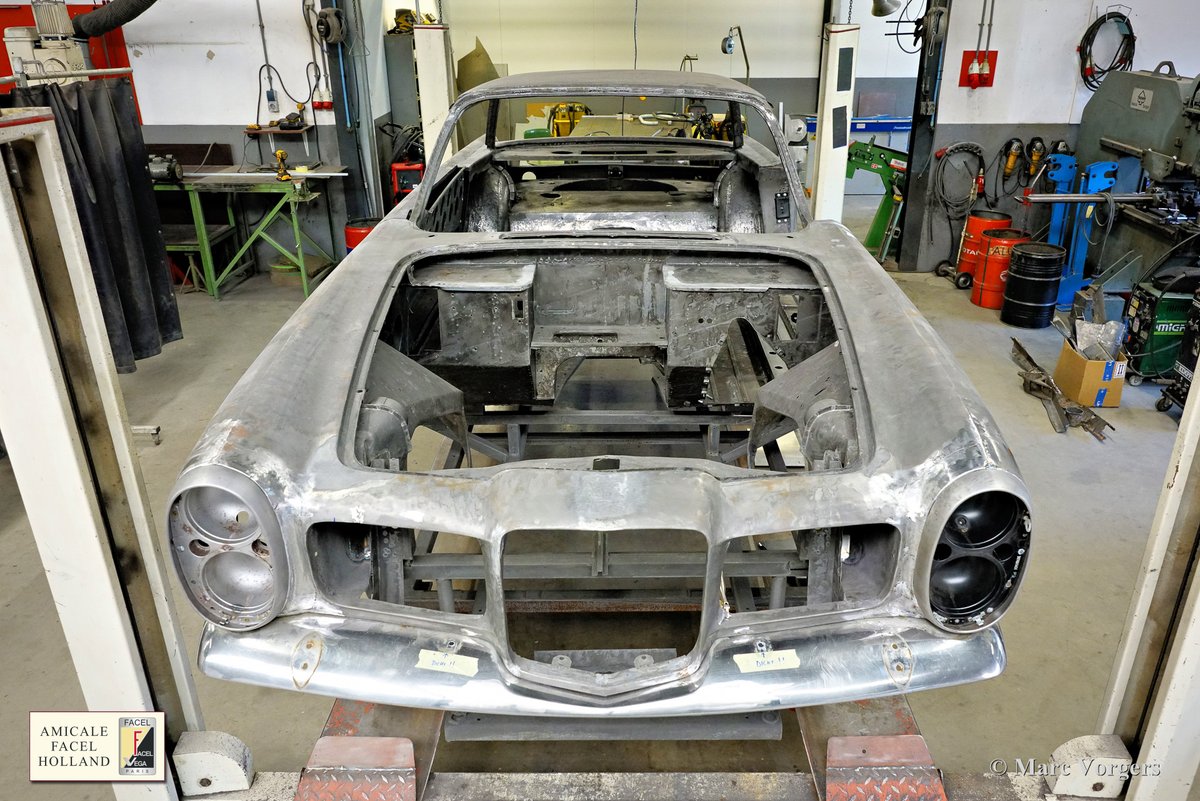 ClassicarGarage's tweet image. UPDATED! 1963 Facel Vega Facel II in restoration at Amicale Facel Holland. Click PROJECTS in the MENU at classicargarage.com to follow the impressive restoration projects!

#FacelVega #ClassicarGarage #RestorationMasters #ClassicCarRestoration #ClassicCarService…
