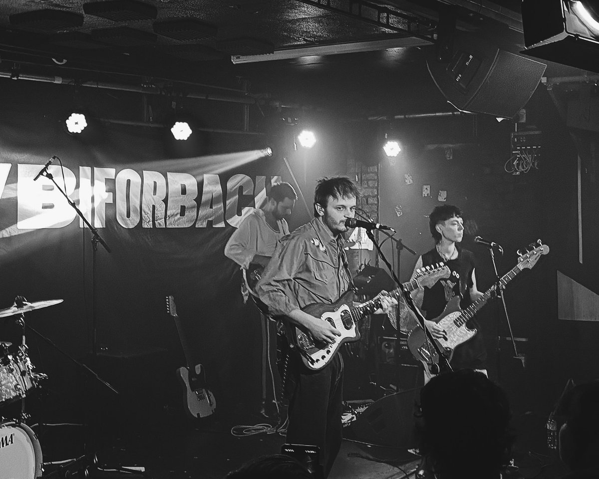 Scientists of Sound (@sos_musicblog) on Twitter photo Live Review:
‘<a href="/bloodwizrd/">Blood Wizard</a> + @divorce_hq - Clwb Ifor Bach, Cardiff 3rd October 2024’
sos-music.co.uk/2024/10/live-r… Live Review:
‘<a href="/bloodwizrd/">Blood Wizard</a> + @divorce_hq - Clwb Ifor Bach, Cardiff 3rd October 2024’
sos-music.co.uk/2024/10/live-r…