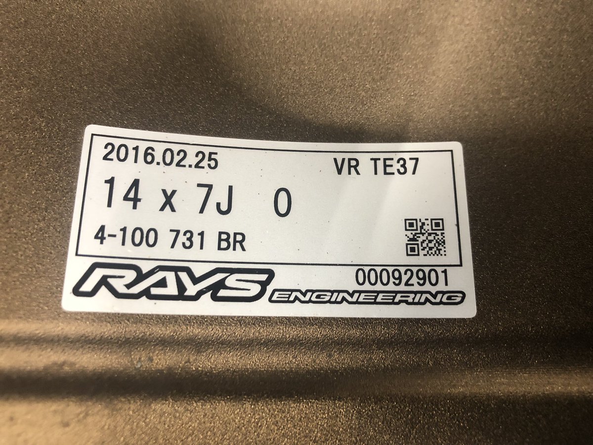 upgaragehantake's tweet photo. こんばんは( ˙꒳˙ )v
米々でございます!!
珍しいホイールを買取させていただいたのでご紹介です。
MTE37企画プロジェクト400
ロードスターバチバチサイズの
TE37 でございます!!
ロードスター乗りの試着お待ちしてます。
※タイヤは溝がないので緩衝材程度です。
#ロードスター #MTE37 #絶版 https://t.co/eI7WnZyCKZ