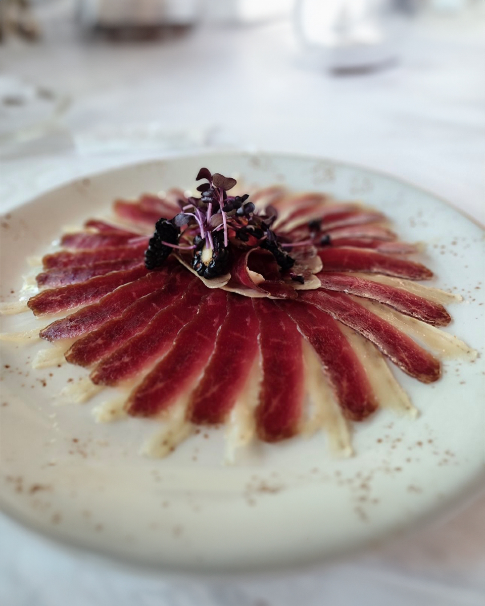 Comenzamos nuestra última semana de la temporada, el próximo 13 de octubre, en su último servicio, La Castillería plegará velas hasta 2025.
.
Reservas:
🌐 restaurantecastilleria.com
📍 Pago Santa Lucía s/n Vejer de la Frontera Cádiz