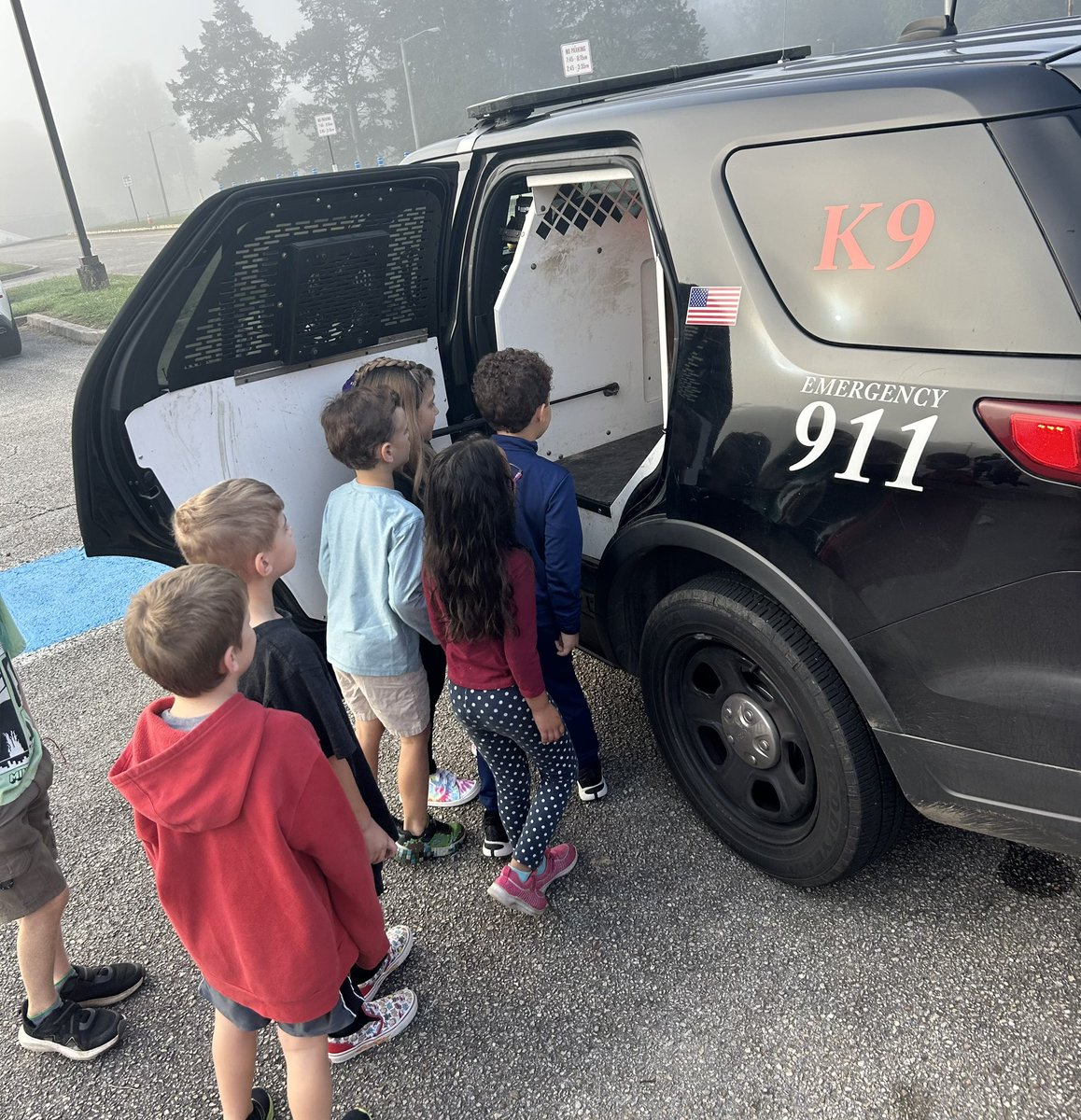 Glenwood Elementary (@glenwoodcubs) on Twitter photo So exciting to meet K-9 Officer Aron and Officer Fairchild during intersession and learn about a career with ORPD. Thank you! <a href="/ORSchools/">Oak Ridge Schools</a> So exciting to meet K-9 Officer Aron and Officer Fairchild during intersession and learn about a career with ORPD. Thank you! <a href="/ORSchools/">Oak Ridge Schools</a>
