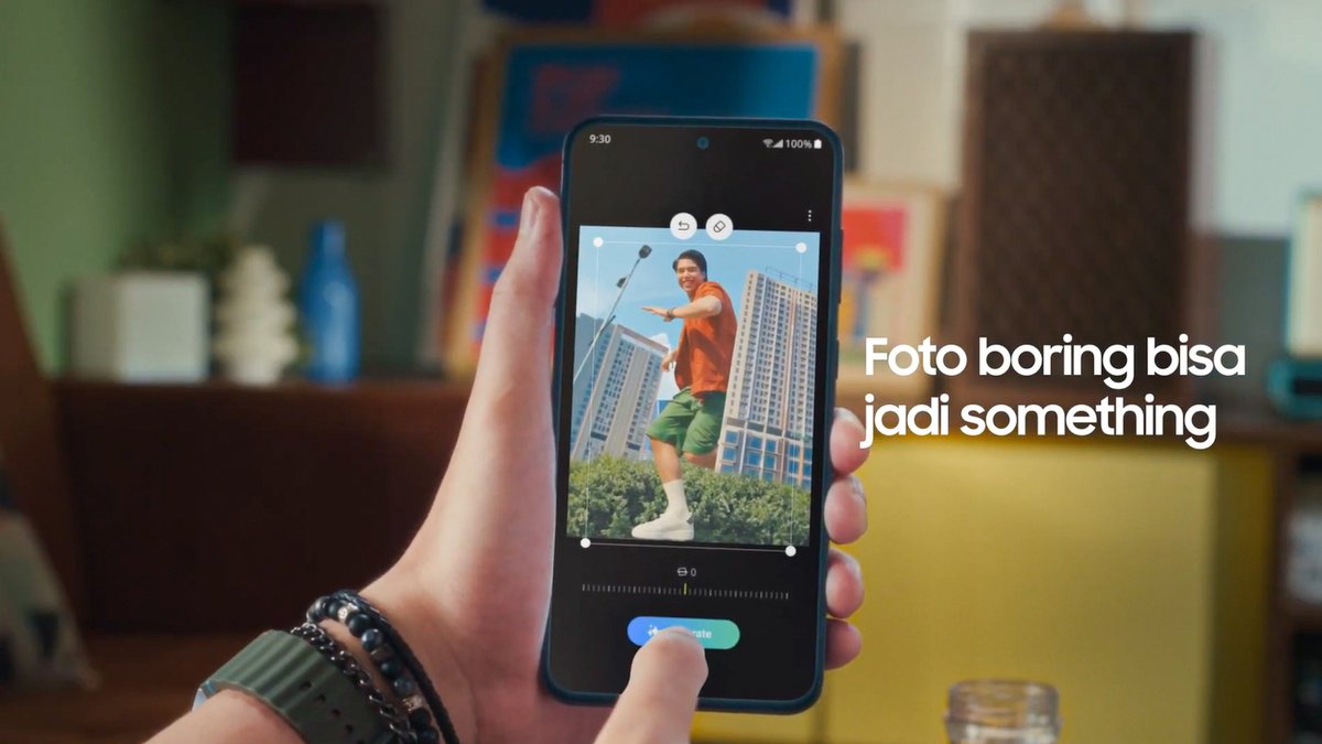 Udah pada nonton videonya El rumi yang VS Caitlin belum? Kita mau bagi-bagi 500K untuk 2 winner beruntung, tebak fitur #GalaxyAI di #GalaxyS24FE apa yang El gunakan di gambar ini?! Reply sebanyak-banyaknya! dengan #FunExperienceElRumi 😝✨ 

Periode sampai dengan 15 Oktober