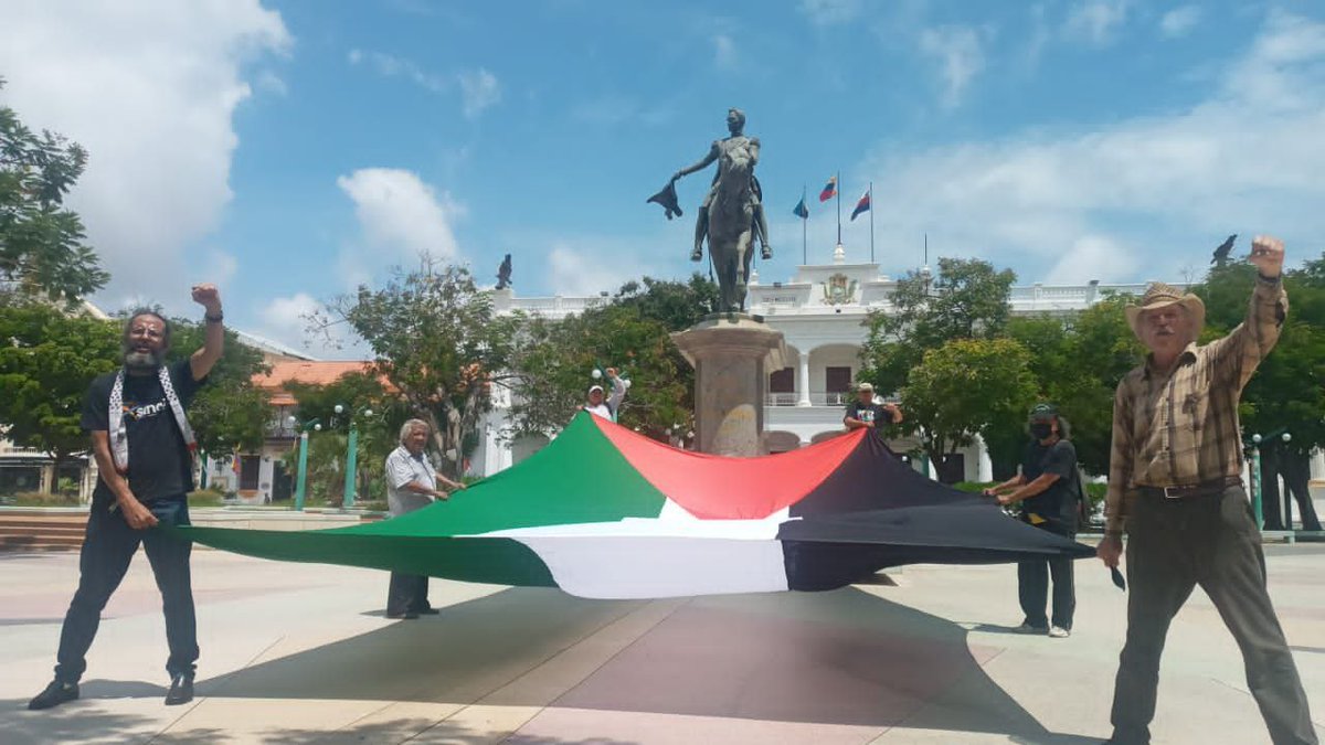 #7Oct No es una guerra entre Israel y Hamas, es una masacre de Israel contra Palestina. Es una eliminación étnica, es un genocidio. El estado sionista de Israel GENOCIDAS.