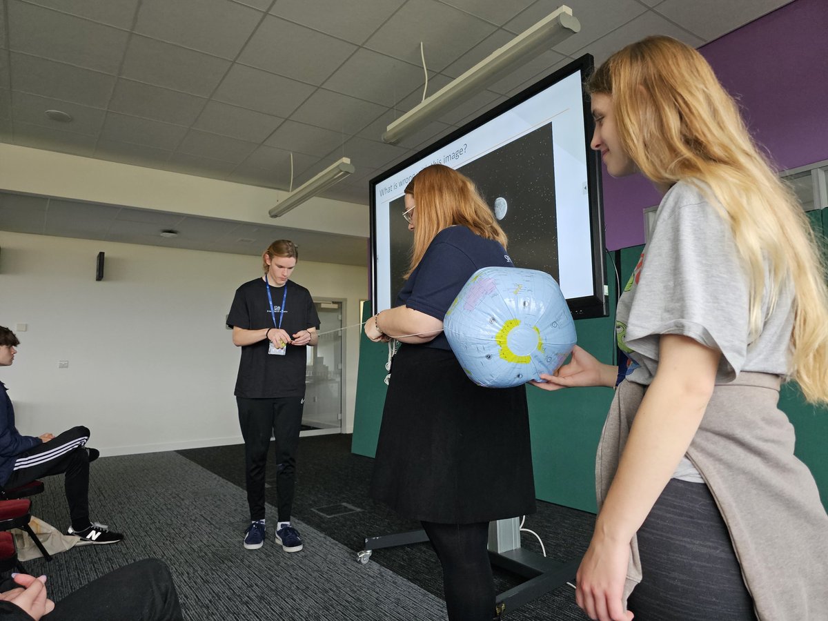 forresphysics's tweet image. First morning of Space Camp.  Looking at orbits and satellites.  So far, we have researched earth  monitoring satellites and the different orbits used. @ForresAcademyHT @UKSpaceAcademy