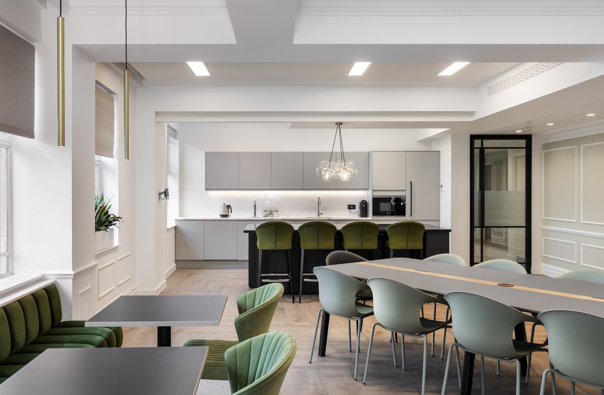 BlueJelly_'s tweet image. 🏛️ Happy World Architecture Day 🏛️ Today, we appreciate the hard work that our team puts into the design and construction of our projects within some of the UK&apos;s most iconic buildings. #WorldArchitectureDay #InteriorArchitecture @HitachiVantara @EnergyAspects @Alliotts