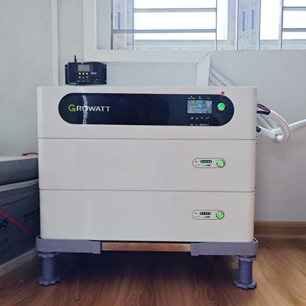 GrowattInverter's tweet image. Check out the latest 6kW off-grid PV installation featuring Growatt&apos;s Future H Series including the SIM 6000 ES Plus-H inverter and ABM5.5L A1 H Battery. Find out more: en.growatt.com/products/futur… #OffGridSolar #RenewableEnergy #BatteryStorage #EnergySolutions #FutureHSeries