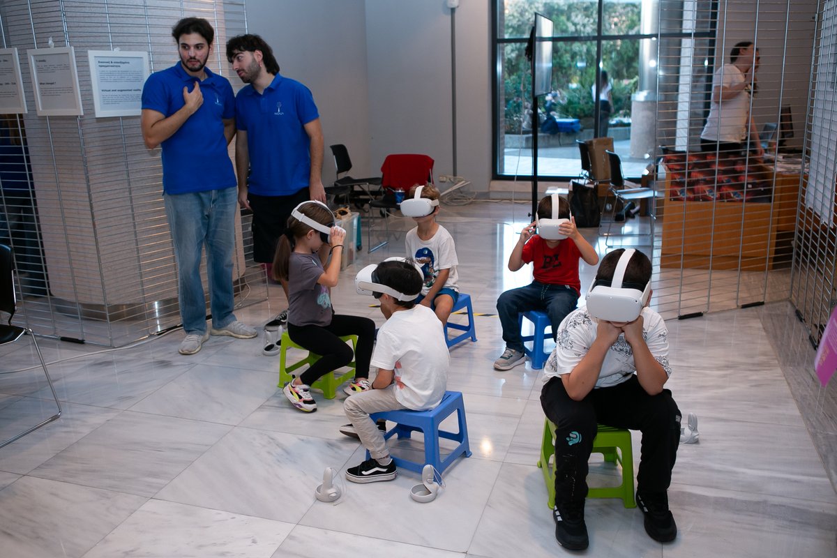 Η Βραδιά του Ερευνητή στη Θεσσαλονίκη, ήταν συναρπαστική! 📷

Πάνω από 6.500 επισκέπτες ανακάλυψαν τον κόσμο της επιστήμης και της έρευνας! Με το <a href="/CERTHellas/">ΕΚΕΤΑ-CERTH</a> να συντονίζει την εκδήλωση στο Μέγαρο Μουσικής Θεσσαλονίκης, η βραδιά ήταν γεμάτη έμπνευση, γνώση και εκπλήξεις!

#ERN