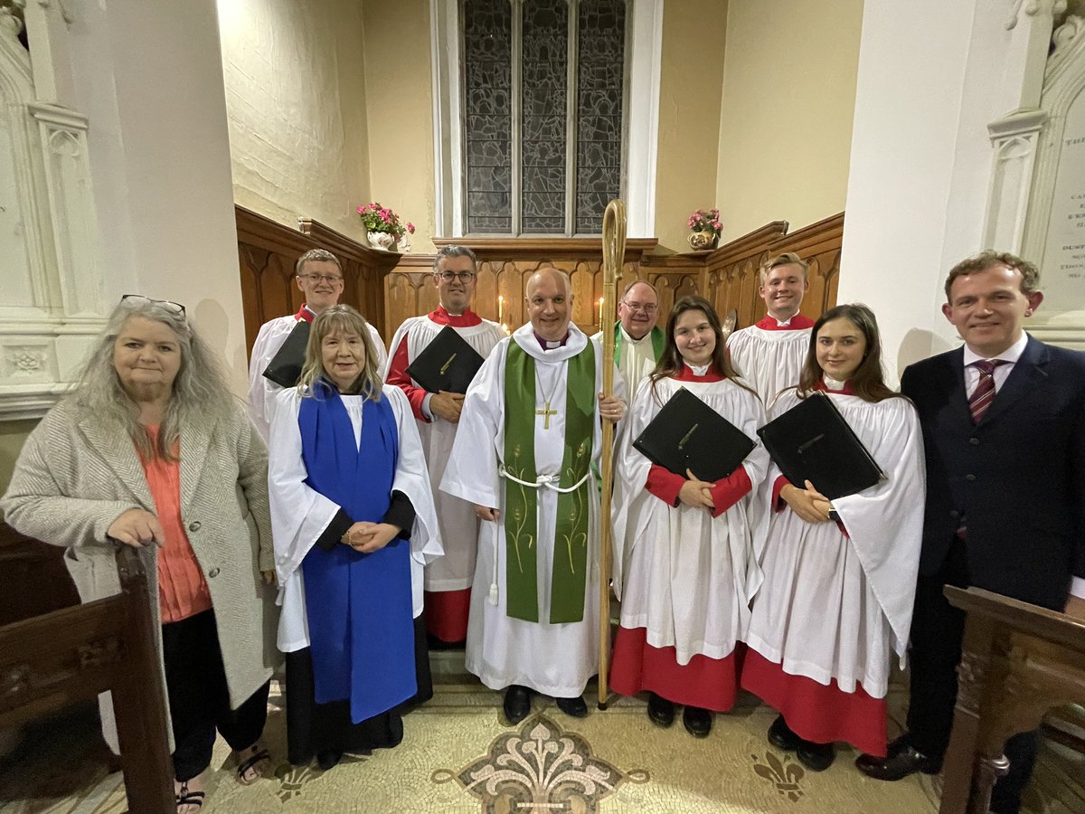 It was great to have some of the choir from <a href="/SFB_Cork/">St Fin Barre's Cathedral Cork</a> with us in St Paul’s Church, Cahir for harvest thanksgiving last night. At the service the recently restored organ, as well as hymnals and prayer books, were dedicated as memorial gifts. A full church with wonderful music.