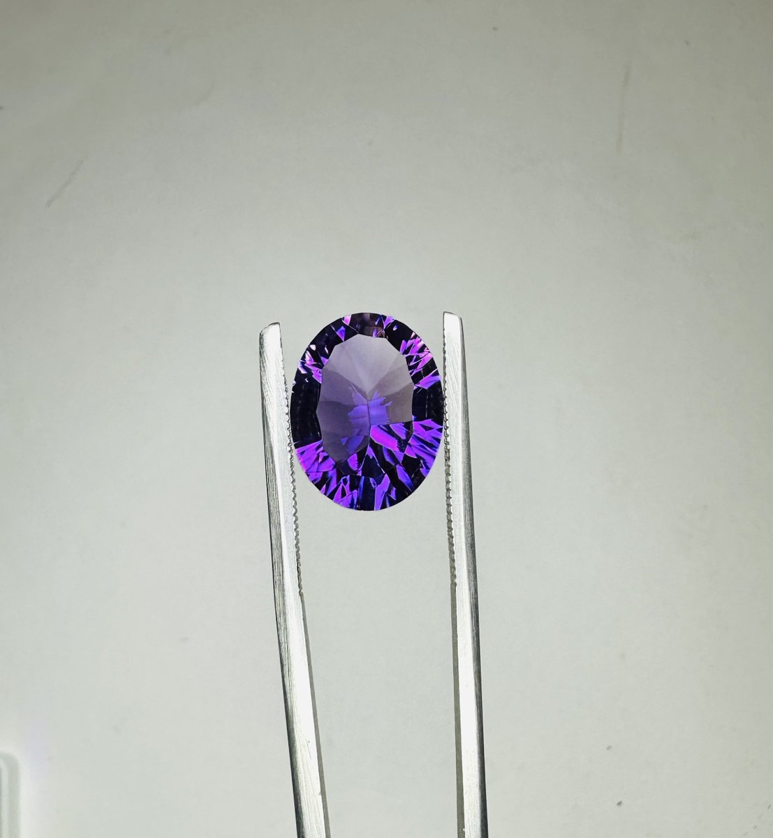 MohammedHa1681's tweet image. Amethyst concave cut 9.80cts 

Amazing piece of deep purple color for jewelry 🤩

Available for sell✅

Like and share 🤗 

@MohammedHa1681 

hayatgems.etsy.com/?section_id=27…

#amethyst #gemstonecollection