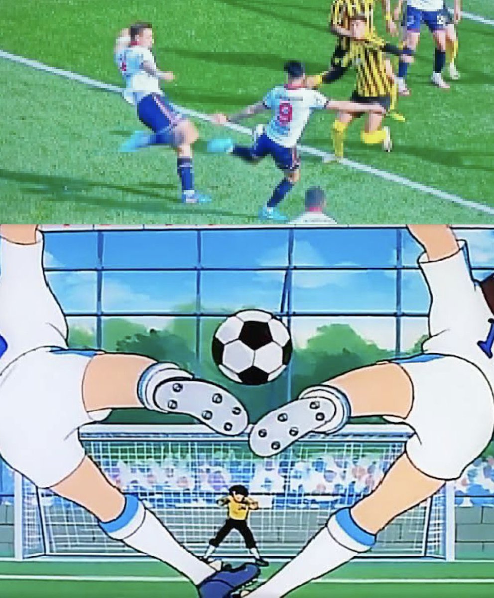 Out Of Context Football tweet media