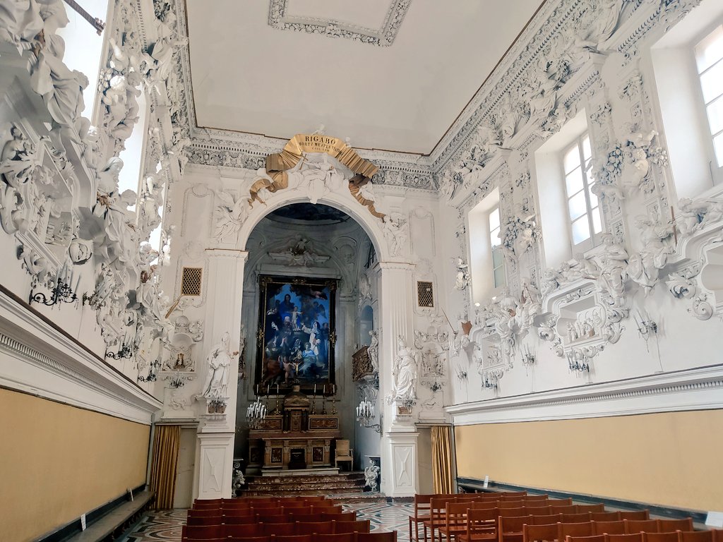 Hoy hay que asomarse al Oratorio de Santa Cita.
¿Que por qué?
Breve hilo🧵