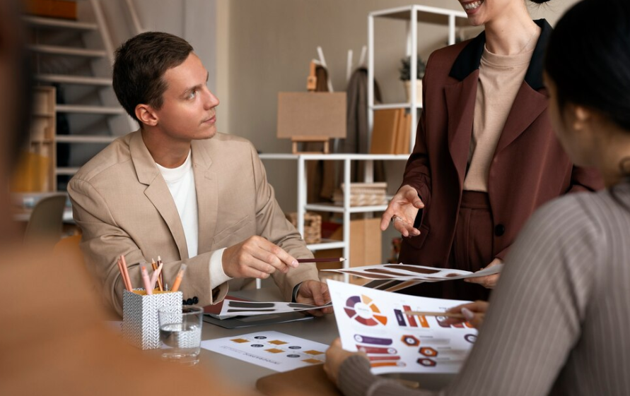 aravind93_ks's tweet photo. The Art of Storytelling in Product Marketing: How Brands Build Emotional Connections 

https://t.co/DXpreF3CUA https://t.co/hRfhHCdg4A