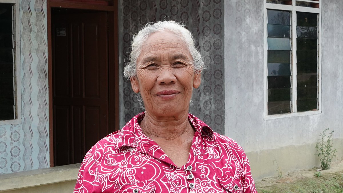 BBCIndonesia's tweet photo. Perempuan Desa Ria-Ria di garis depan melawan Food Estate. 

Utas tentang sejarah yang berulang kembali. 
https://t.co/rCmHk8FRVM
