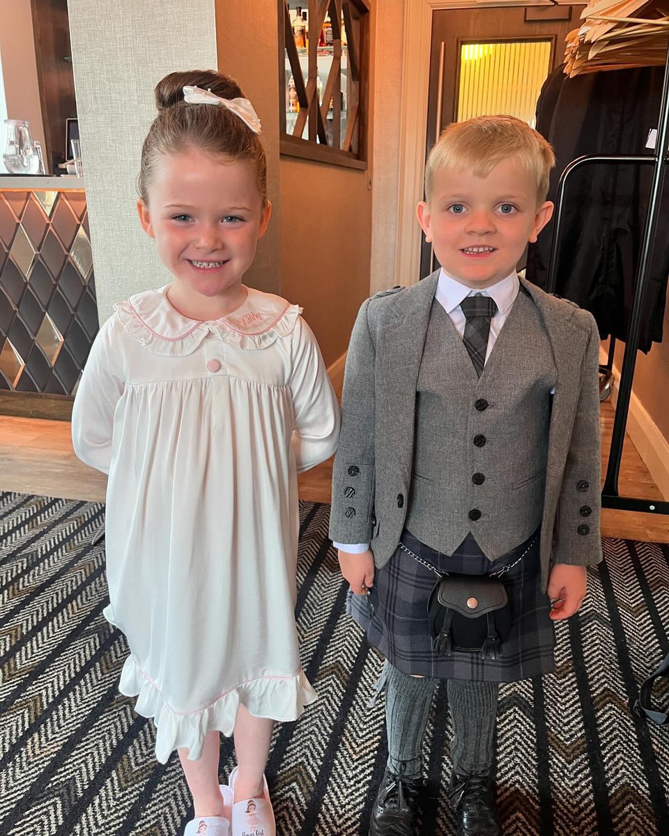shellana123's tweet photo. Most handsome page boys &amp; beautiful flower girls at the Glackin wedding. 
🤍🍾💍 

@BantMrsMullen @BantMrFindlay @CamelonELCC @bant_nursery @bantaskinps https://t.co/NlvcCLsahE