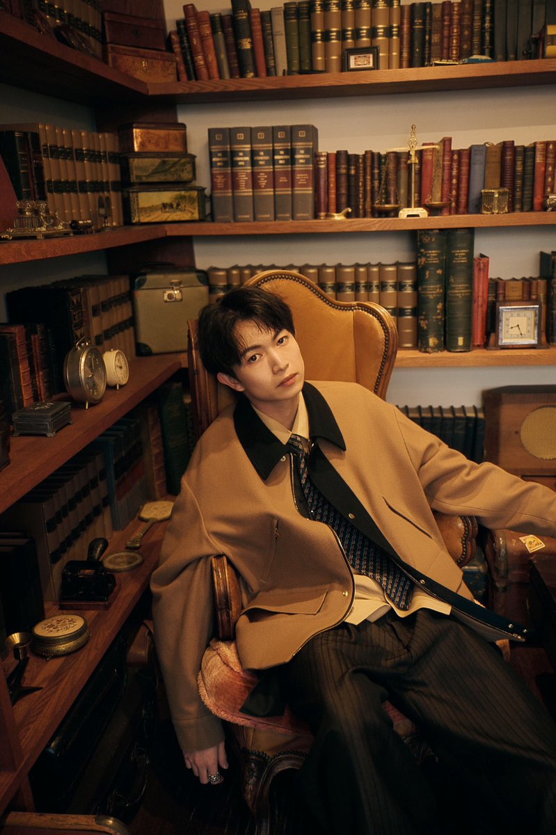 雑誌『IYU』📚 本日発売です！ 今回、裏表紙を務めませて頂きました