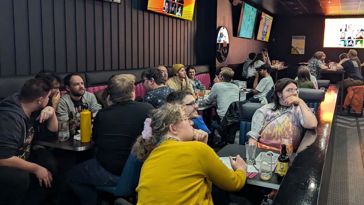 HubworldScot's tweet image. DUNDEE You were sensational!! 💯  
Our #HubQuiz week ended with a grand finale ! 👑 thank you everyone who came, competed in our cross country gameshow
What a hell of a week!