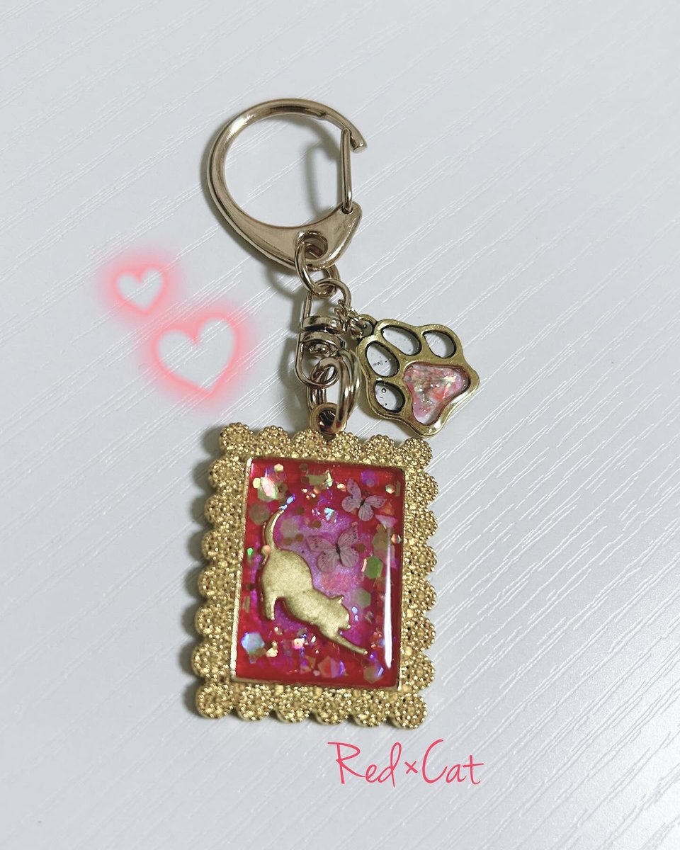 🐱×❤️

 #レジン  #レジン作品
 #ハンドメイド  #ハンドメイド作家さんと繋がりたい