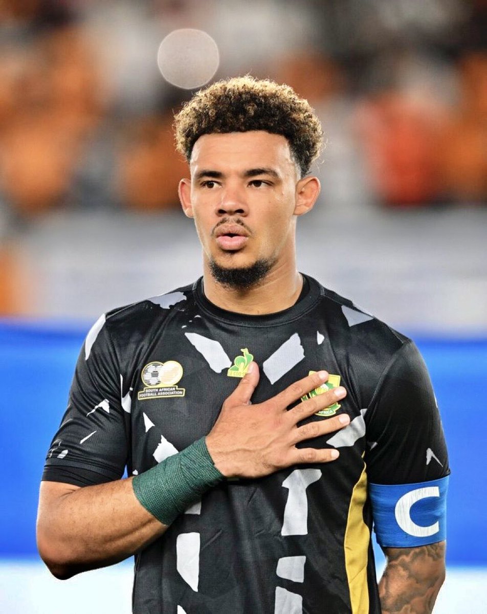 itsTyronePrins's tweet photo. Vote for Ronwen Williams for the Yachine Trophy Award here: https://t.co/EdFBvI5XZ6

NO DNA 🧬 JUST RSA 🇿🇦
#BallondOr https://t.co/aIbIOz6y5B