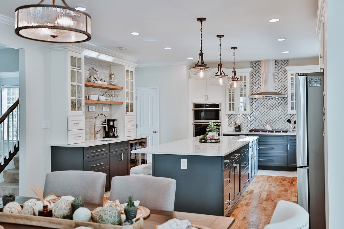 kbskitchenbath's tweet photo. Transform your kitchen without the stress! ✨ At Pi Kitchen &amp; Bath, we ensure transparent budgeting, timely updates, &amp; lasting quality. What’s your biggest remodeling worry? Let’s chat! 🏡 #KitchenRenovation https://t.co/6DYnDIOAba