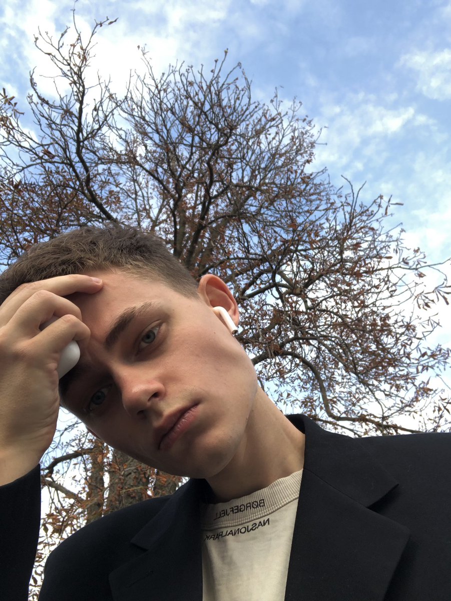 brngv (@boyfromru2002) on Twitter photo 