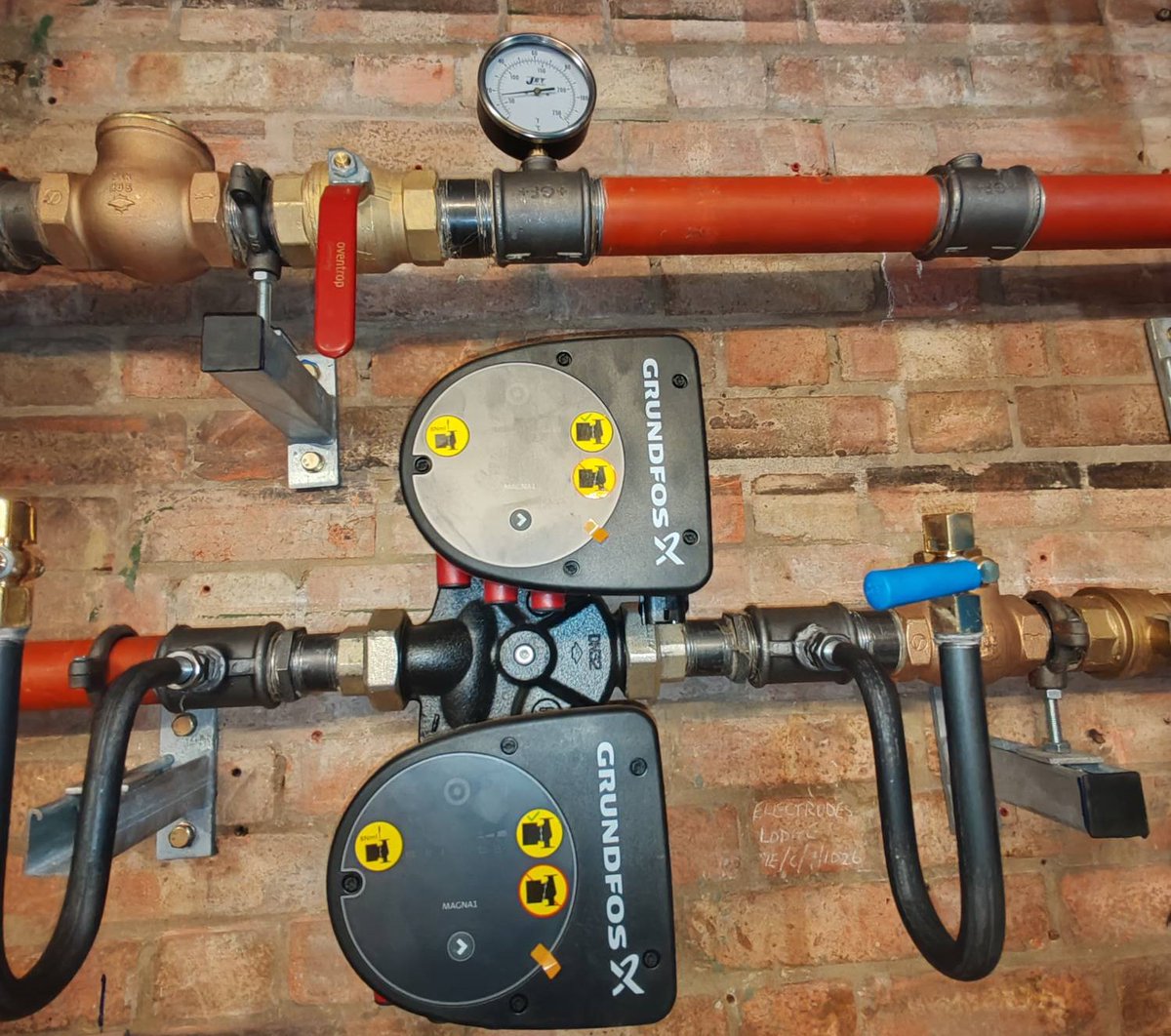 We are gas safe registered for commercial pipework installation.
Please email us enquiries@stimpson-heating.co.uk if you would like any further information on the services we provide.
#giveheating #boiler #gassafe#mobileboiler #hotwater  #pipework #valveinsulation