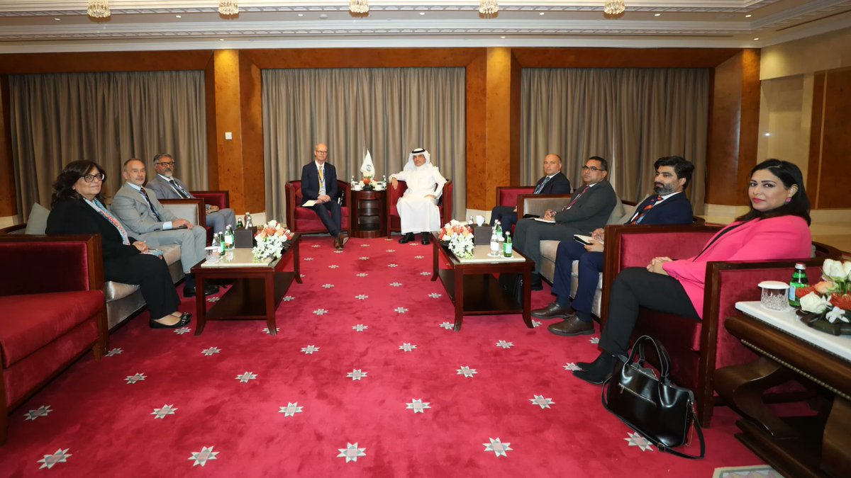 ICESCO_En's tweet image. Dr. Salim AlMalik, #ICESCO DG, held a meeting with representatives of @iborganization, including Mr. Ollie Pekka, DG, Mr Haif Bannayan, Global Director of Business Development & Conferences, and Dr. Shehzad Jeeva, Chief Education Officer, to develop a joint policy paper on…