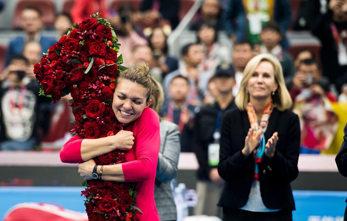 Simoreactions's tweet image. 7 years ago today, Simo became world no.1! Beautiful and special memories ❤️