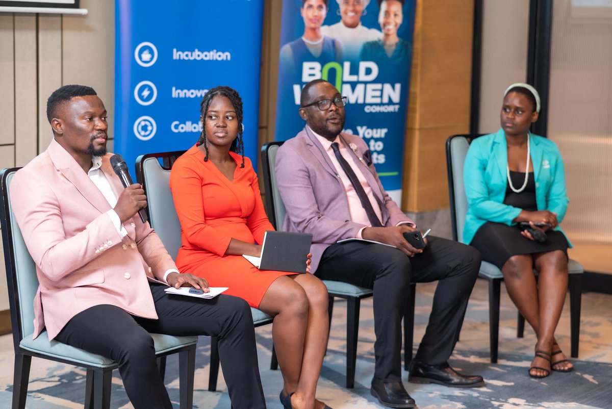 zilimu23's tweet image. LIVE NOW! Our Learning Summit discussion panel is underway! Experts share insights on Strategies for Digital Learning &amp;amp; Inclusion. @nssfug #LearningSummit #DigitalLearning #NSSF Hi-innovator