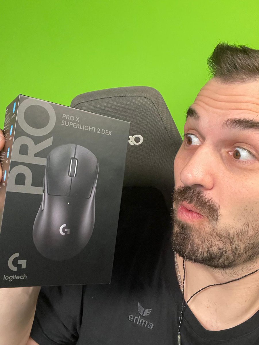 ZANDER (@zanderlp) on Twitter photo Hey Freunde! Ich habe heute ein nices Gewinnspiel zusammen mit <a href="/LogitechG/">Logitech G</a> für euch!
Kommentiert einfach unter diesem Post, warum ihr diese Wundervolle Pro X Superlight 2 DEX verdient und mit etwas Glück, gehört diese Maus bald euch!
Teilnahmeschluss: 13.10.24 - 16 Uhr
#Werbung Hey Freunde! Ich habe heute ein nices Gewinnspiel zusammen mit <a href="/LogitechG/">Logitech G</a> für euch!
Kommentiert einfach unter diesem Post, warum ihr diese Wundervolle Pro X Superlight 2 DEX verdient und mit etwas Glück, gehört diese Maus bald euch!
Teilnahmeschluss: 13.10.24 - 16 Uhr
#Werbung
