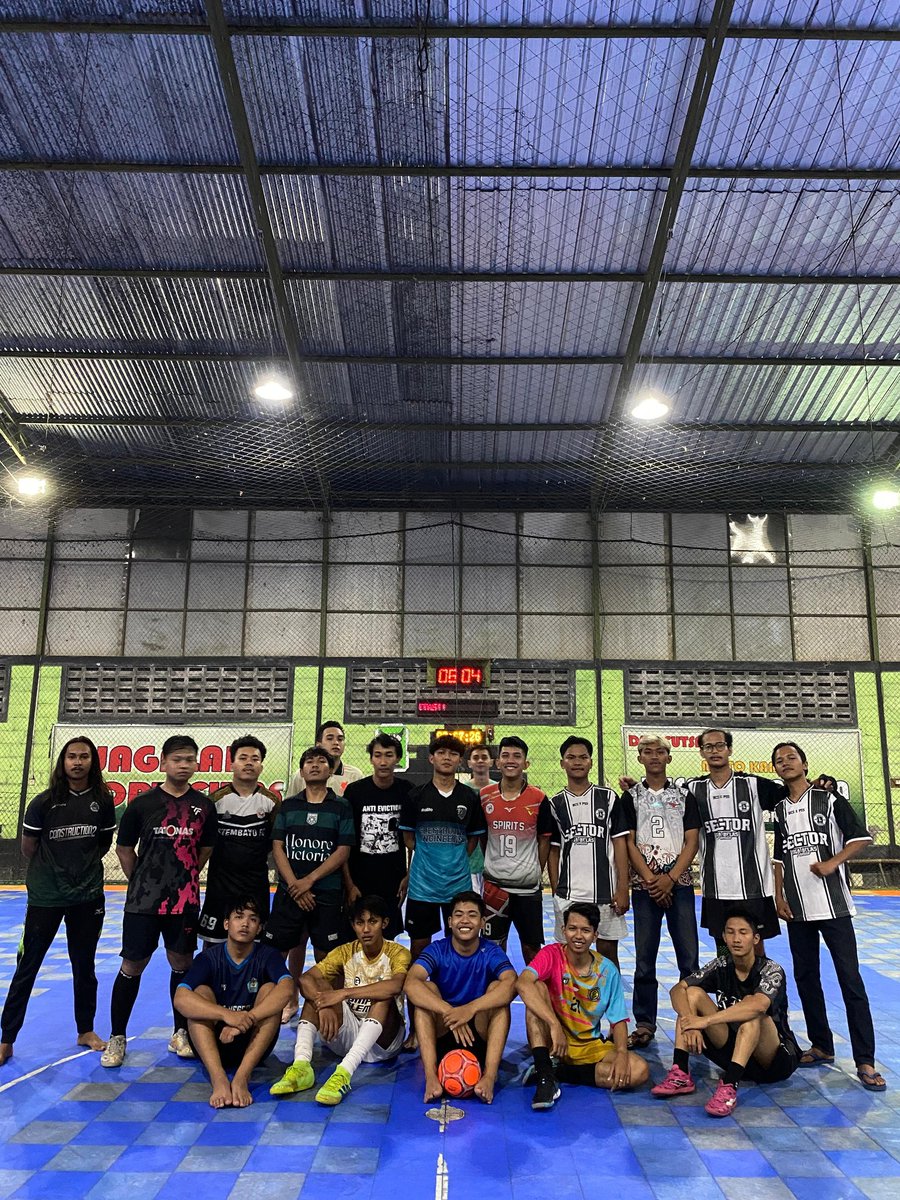 Sector13F's tweet photo. Olahraga sik buos https://t.co/paNuJahjKj