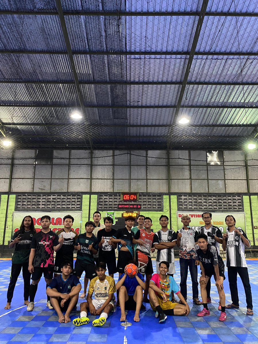 Sector13F's tweet photo. Olahraga sik buos https://t.co/paNuJahjKj