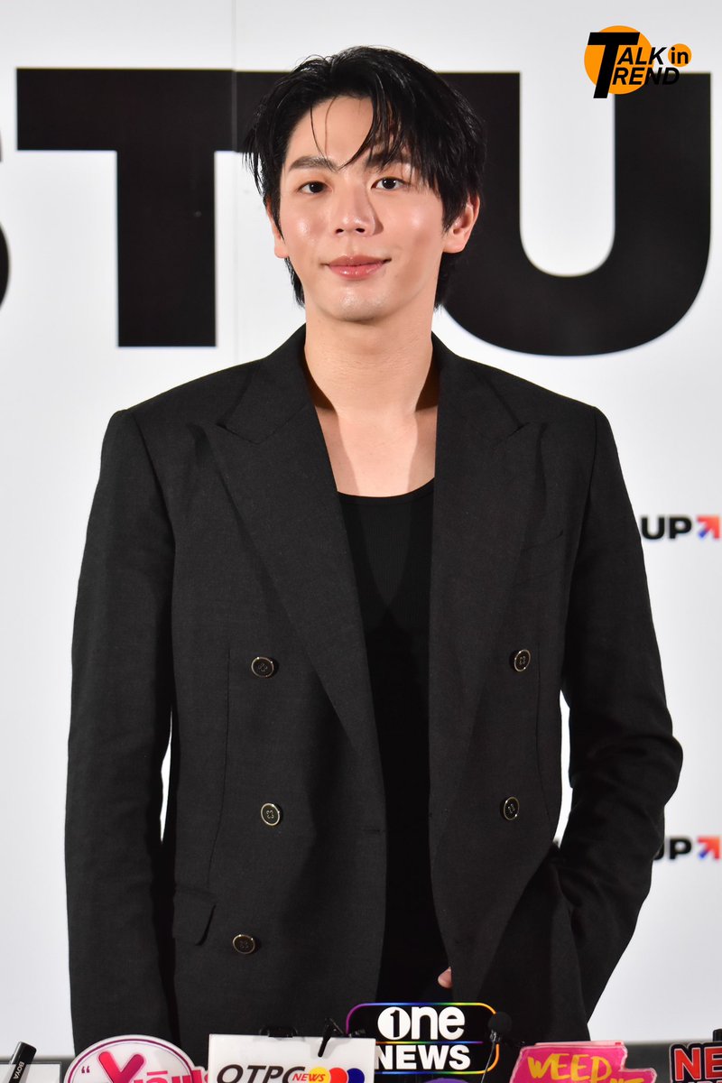 TalkinTrend's tweet image. &quot;อัพ - ภูมิพัฒน์&quot; กลับมาพร้อมกับ Single ใหม่ล่าสุดเพลง &quot;โสดทําไม? (Why Single?)&quot;

#uppoompat 
#Projext52 
#JustUpArtist 
#Up_WhySingle 
#Uppoompat3rdSingle