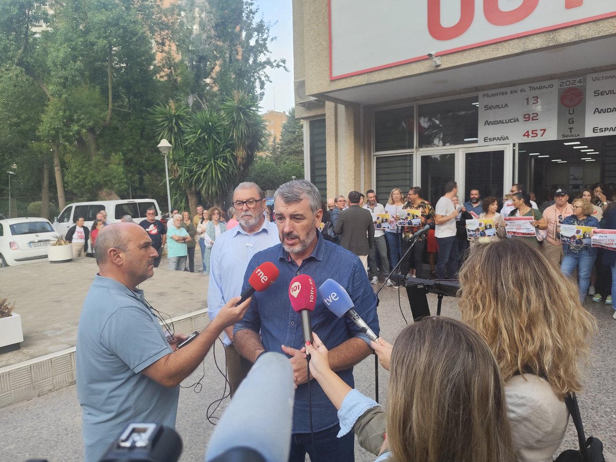 🗣️ <a href="/SG_UGTAndalucia/">Oskar Martín Silvoso</a> 
37 de cada 100 andaluces están en exclusión y en pobreza, Andalucía debe enfrentarse al reto de que nadie se quede atrás, hoy hay que reivindicar a los poderes públicos para que intercedan y cese esta situación 

#TrabajoDecente