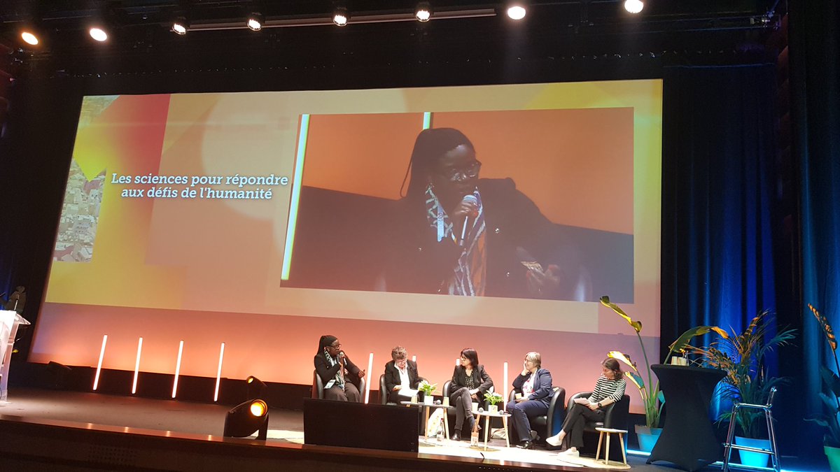 #SCIENCE4ACTION "Pour les sociétés vulnérables, la science doit être une science du soin et de la réparation. La re-politisation de la science est essentielle pour que les sociétés aient les ressources pour prendre soin d'elle-même", <a href="/MachikouN/">Machikou Nadine</a> <a href="/AAPS1974/">African Association of Political Science</a>
#IRD80ans