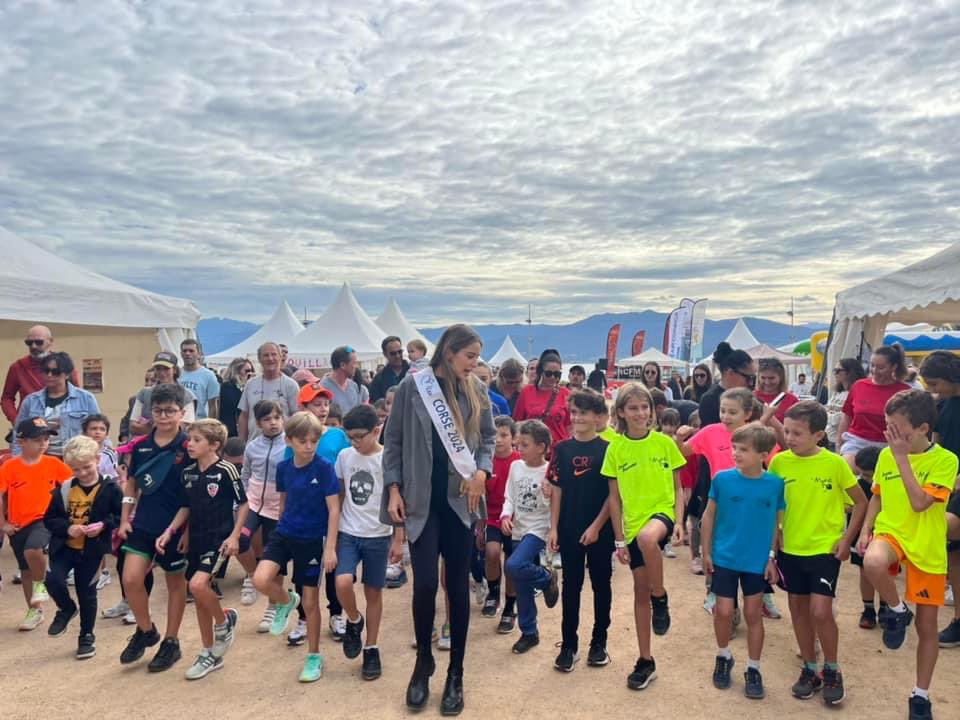 Fà Populu Inseme - Assemblea di Corsica (@fapopuluac) on Twitter photo Les 17ème journées de la <a href="/La_Marie_Do/">La_Marie_Do</a> se sont clôturées hier soir. Bravo aux bénévoles de cette magnifique asso qui œuvrent sans relâche depuis tant d'années pour collecter des fonds destinés à soutenir la recherche contre le cancer et à améliorer les conditions de traitement… Les 17ème journées de la <a href="/La_Marie_Do/">La_Marie_Do</a> se sont clôturées hier soir. Bravo aux bénévoles de cette magnifique asso qui œuvrent sans relâche depuis tant d'années pour collecter des fonds destinés à soutenir la recherche contre le cancer et à améliorer les conditions de traitement…