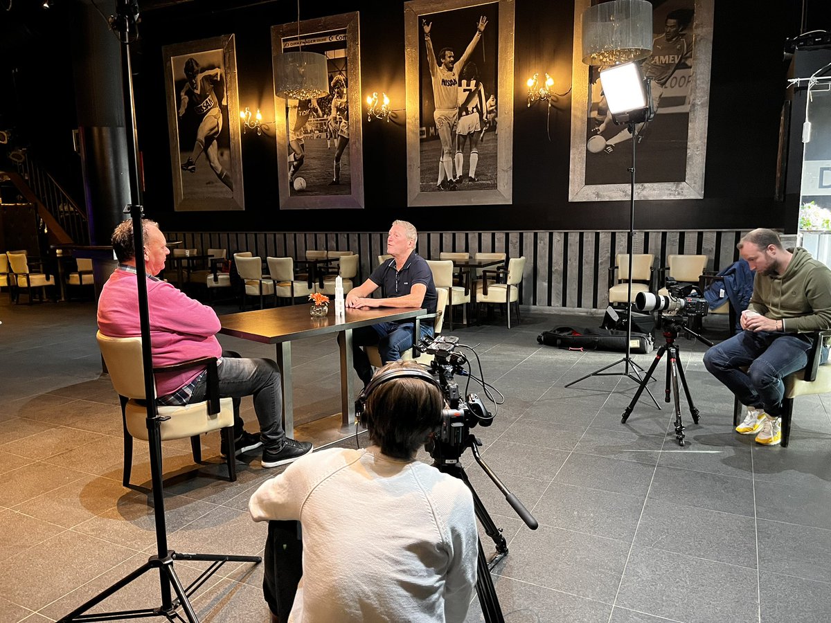 Rene van den Berg tweet media